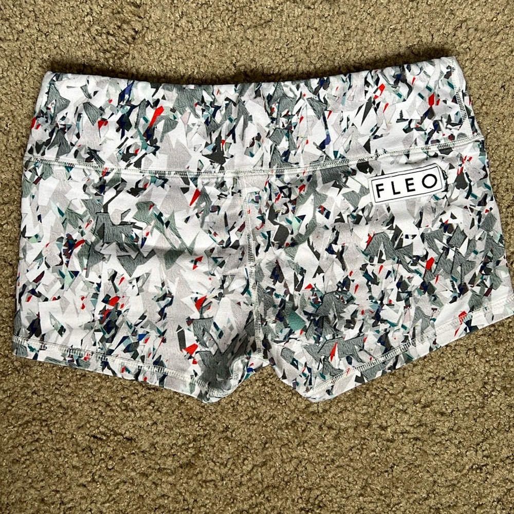 FLEO original shorts